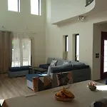Villa The Mountain Of Eleftheria *